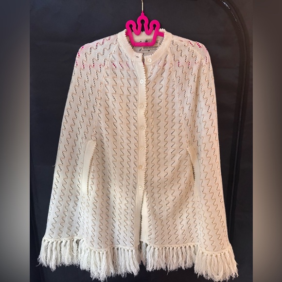 Vintage Sweaters - Vintage Sweater Bee Banff Poncho Button Up Sweater